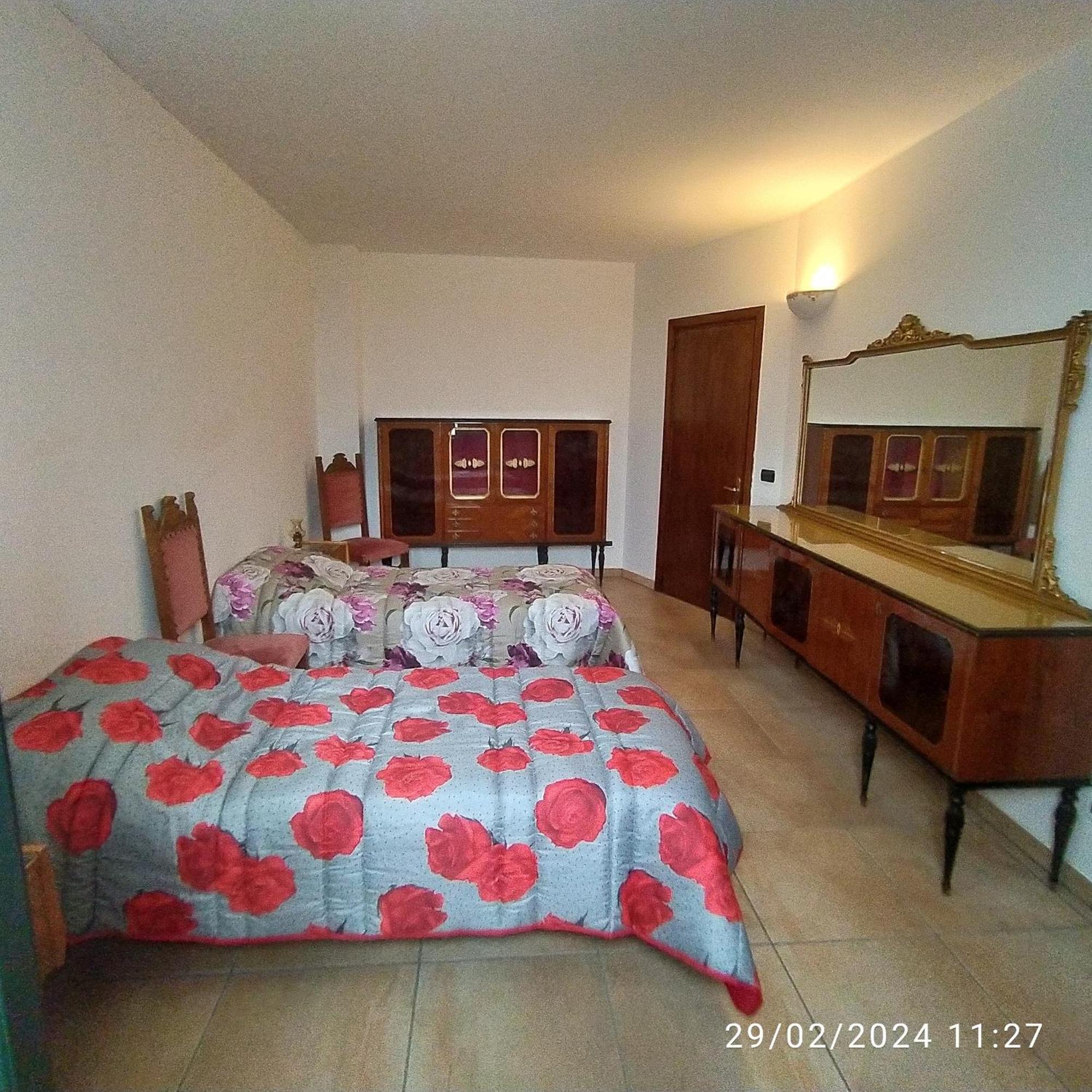 Casa Vacanza D'Arte Salentina Hotel Спекиа Екстериор снимка